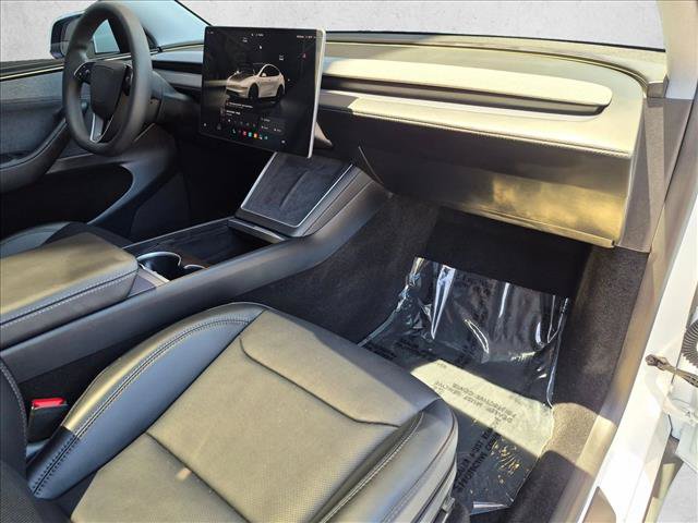 Used 2026 Tesla Model Y Long Range AWD/4WD image 21