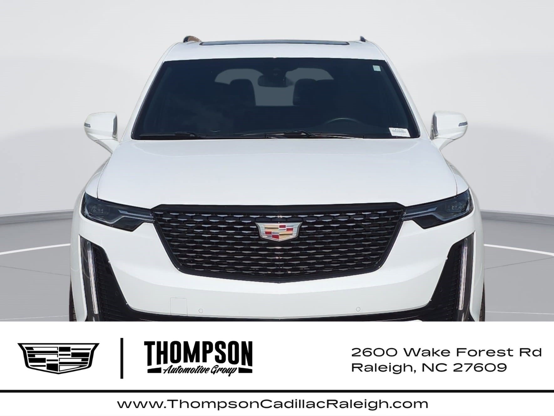 New 2025 Cadillac XT6 Luxury FWD image 8