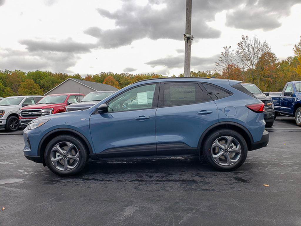 New 2026 Ford Escape ST-Line image 3