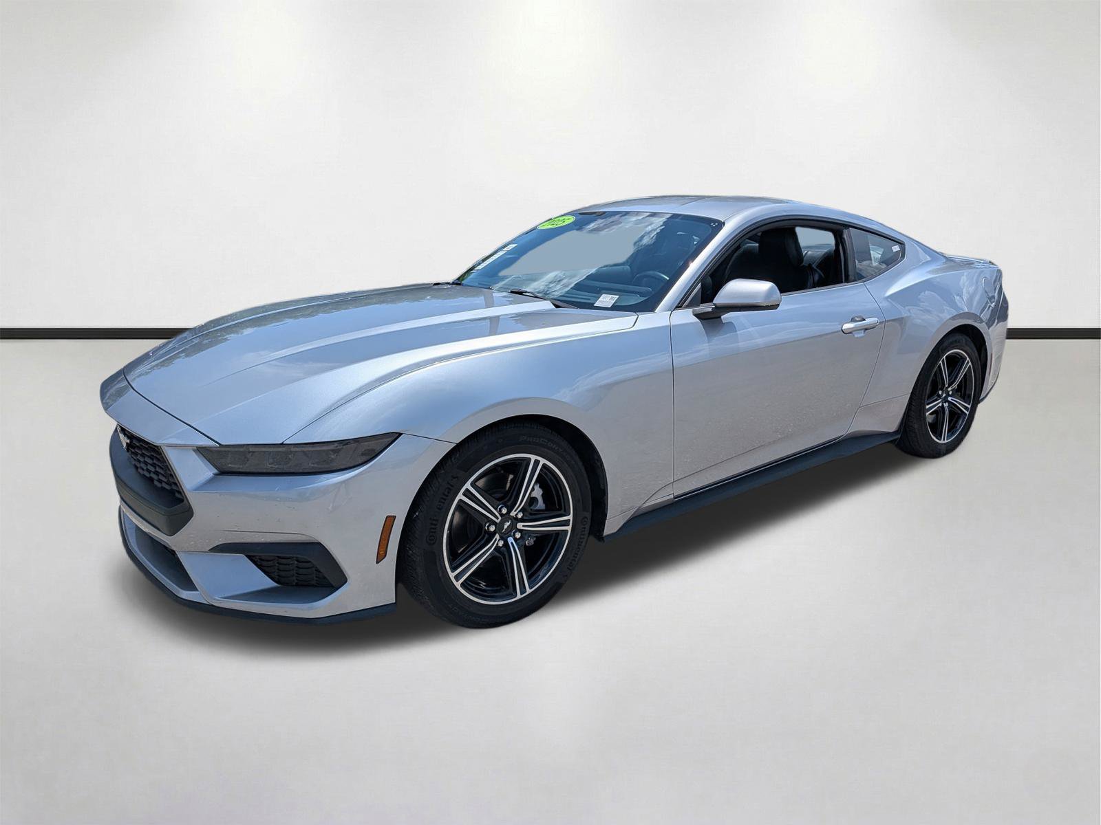 Used 2025 Ford Mustang Premium RWD image 8