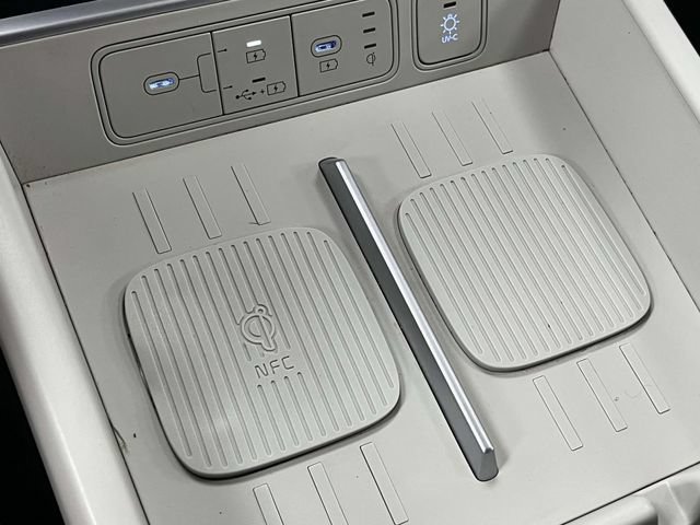 Certified 2025 Hyundai Santa Fe Limited FWD image 38