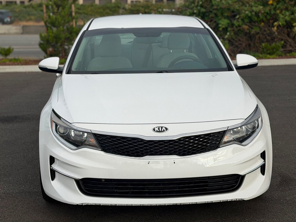 Used 2016 Kia Optima LX w/ LX Convenience Package FWD image 3