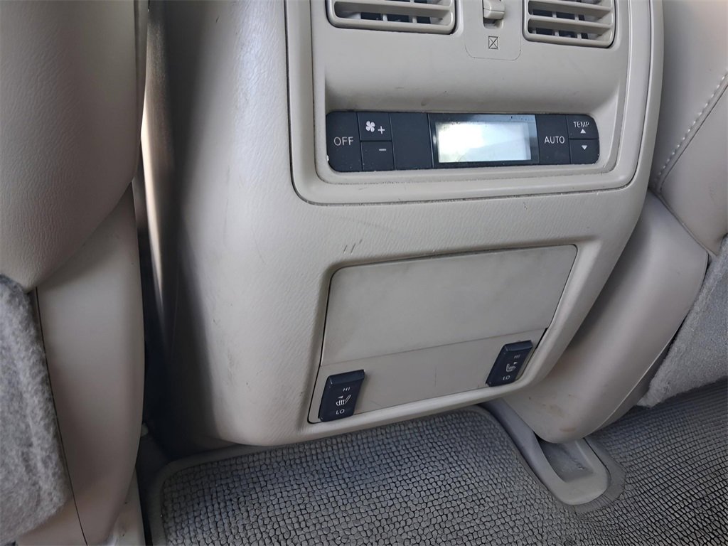 Used 2013 Nissan Pathfinder SL w/ Cargo Pkg image 22