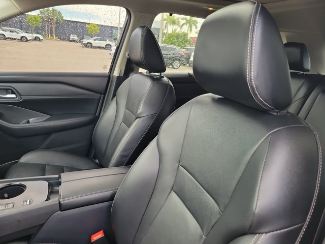 Certified 2024 Nissan Rogue SL w/ SL Premium Package FWD image 18