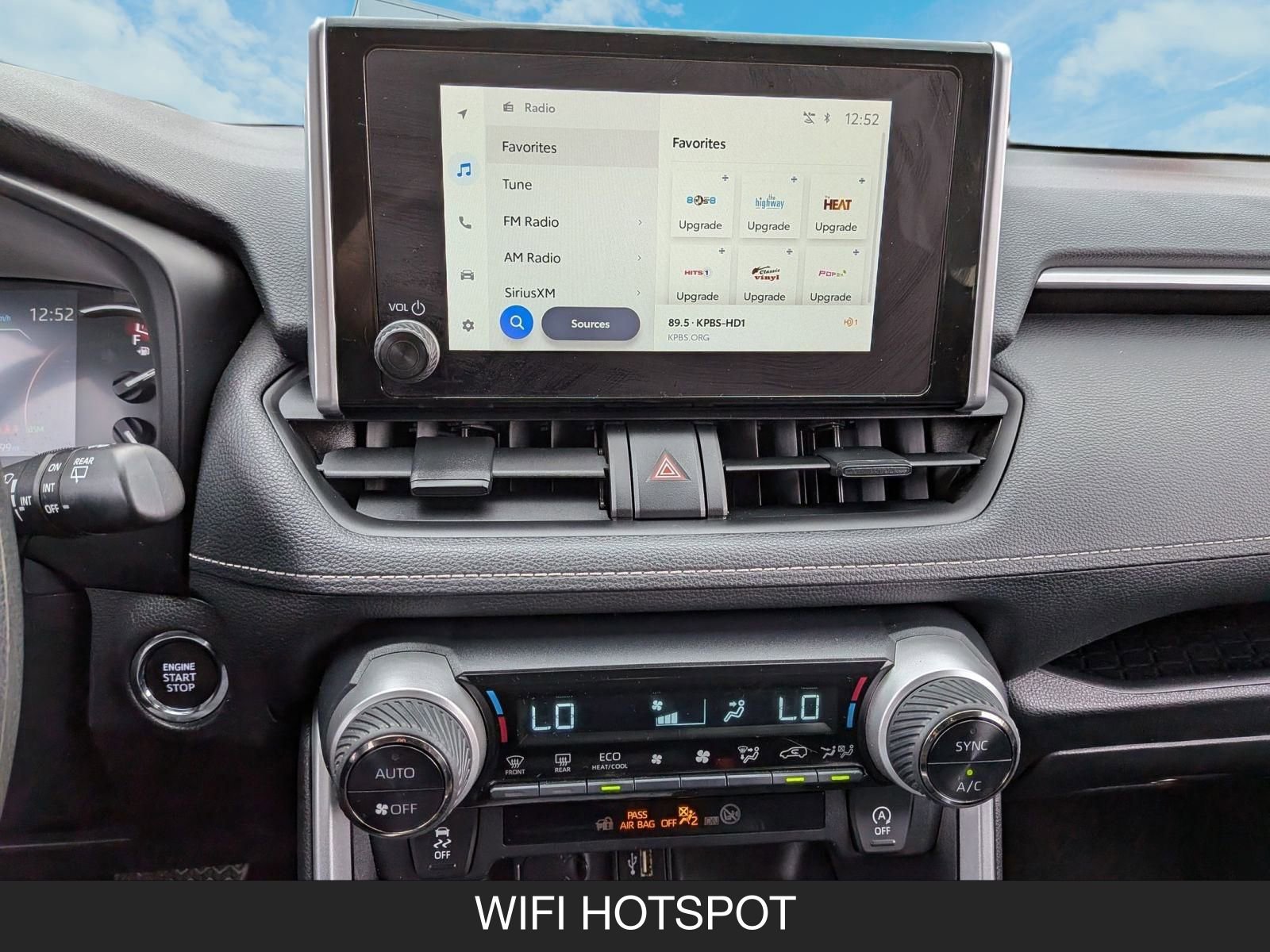 Used 2024 Toyota RAV4 XLE image 18