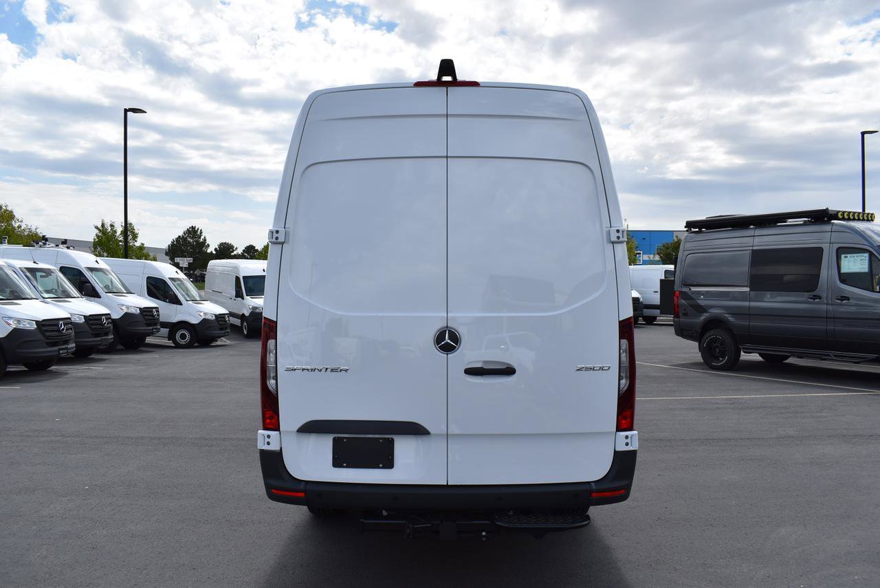 New 2025 Mercedes-Benz Sprinter 2500 image 5