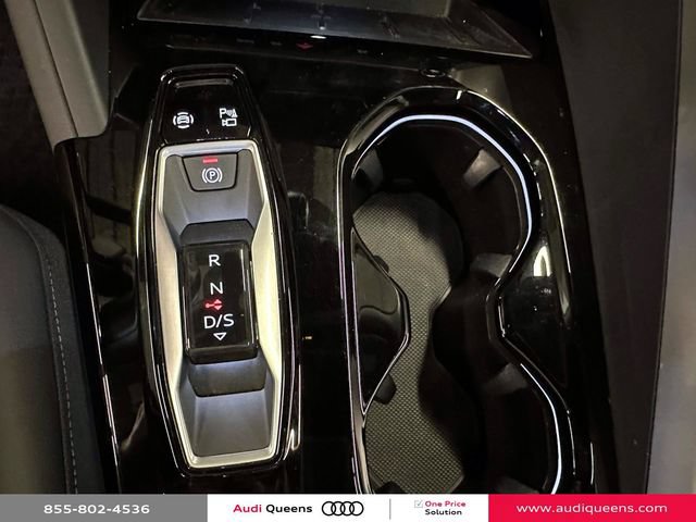 Used 2025 Audi Q5 Premium Plus w/ Premium Plus AWD/4WD image 26