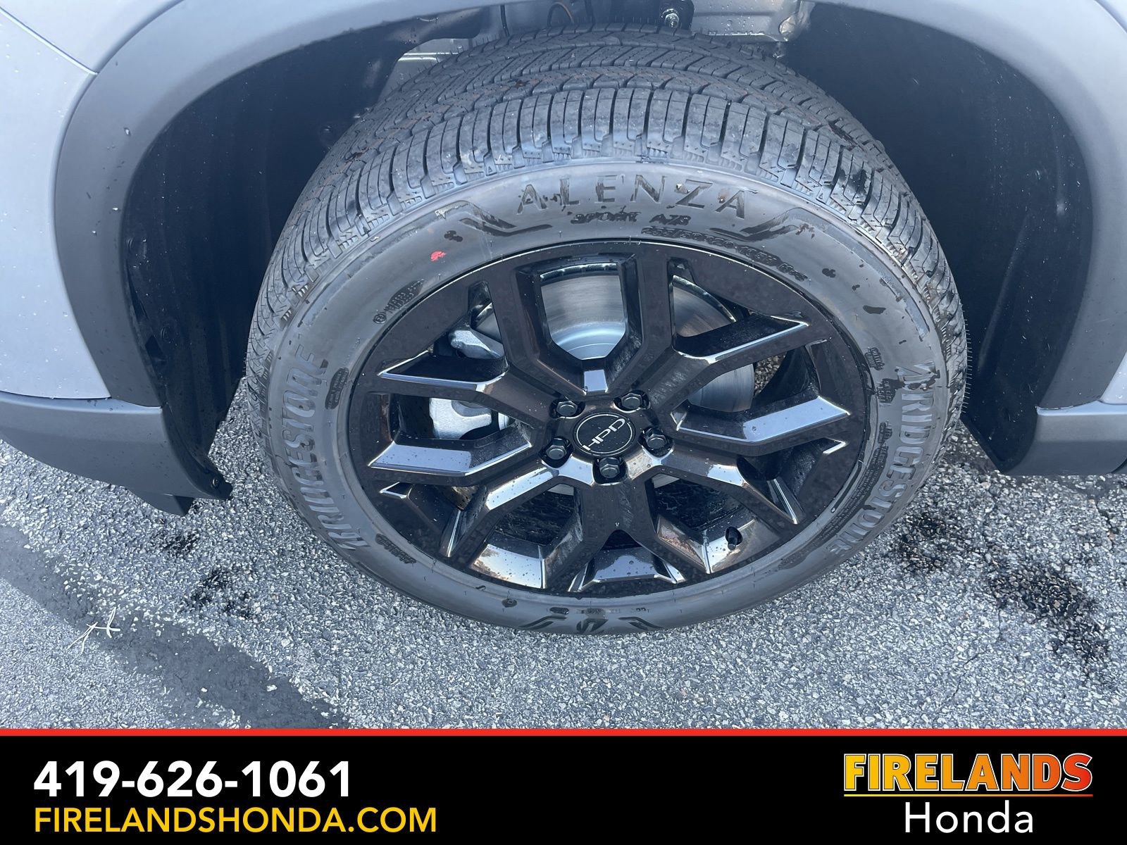 New 2025 Honda Pilot Touring image 10