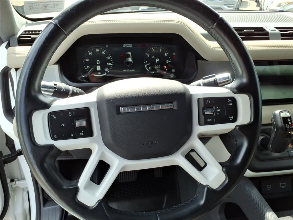 Used 2022 Land Rover Defender 110 X-Dynamic SE image 14