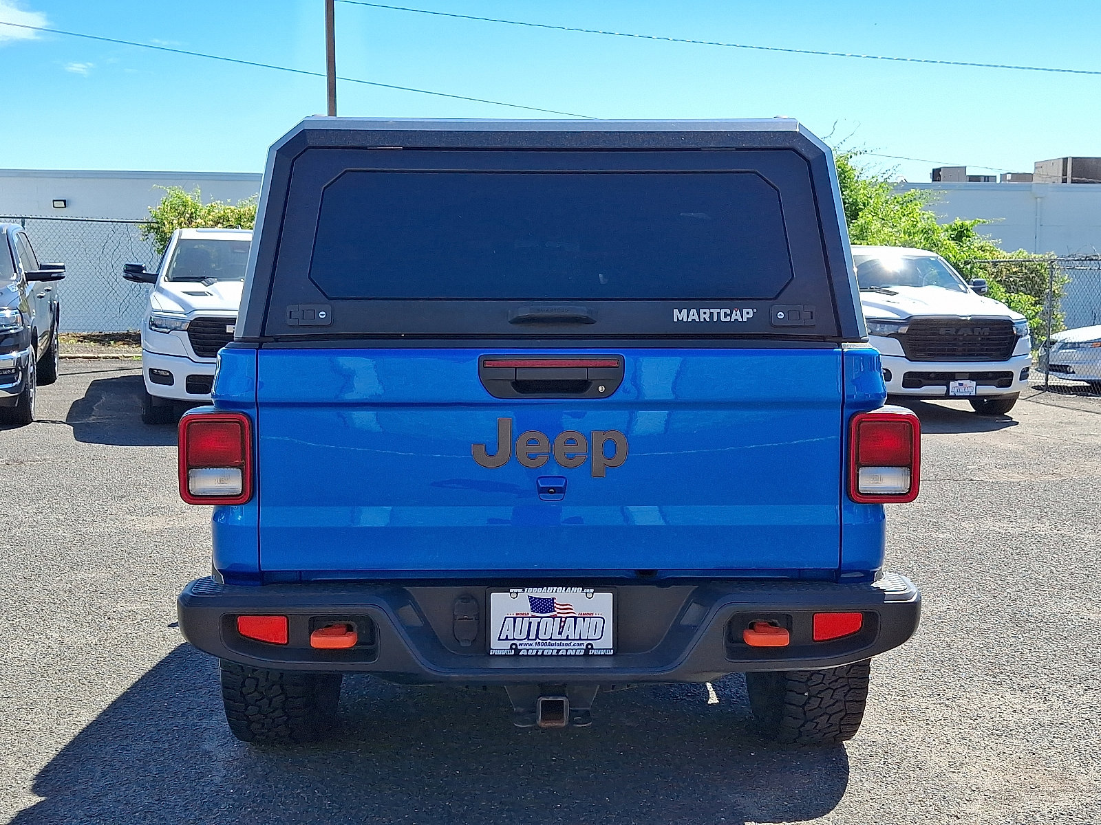 Used 2022 Jeep Gladiator Mojave w/ Dual Top Group AWD/4WD image 6