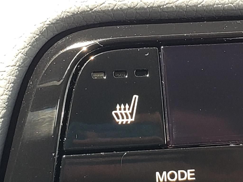 Used 2024 Honda Pilot EX-L image 26