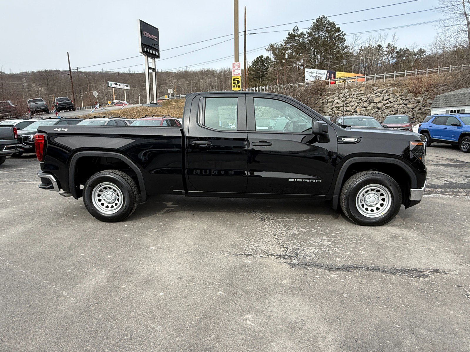 New 2026 GMC Sierra 1500 Pro image 6