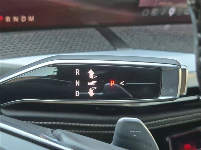 Used 2025 Cadillac Escalade V AWD/4WD image 12