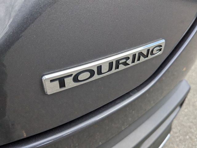 Certified 2025 Honda Pilot Touring image 15