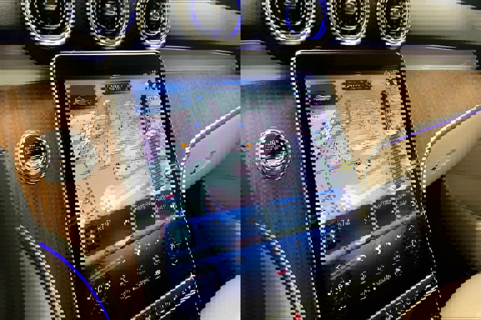 Certified 2023 Mercedes-Benz C 300 Sedan image 24