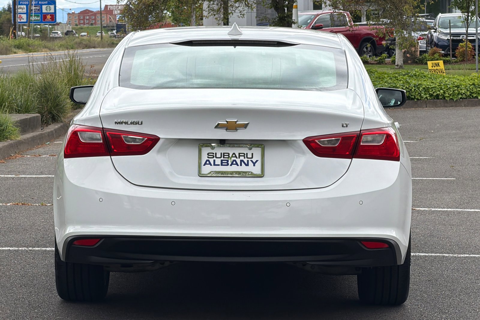 Used 2024 Chevrolet Malibu LT FWD image 5