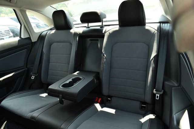 New 2026 Volkswagen Jetta SE FWD image 23