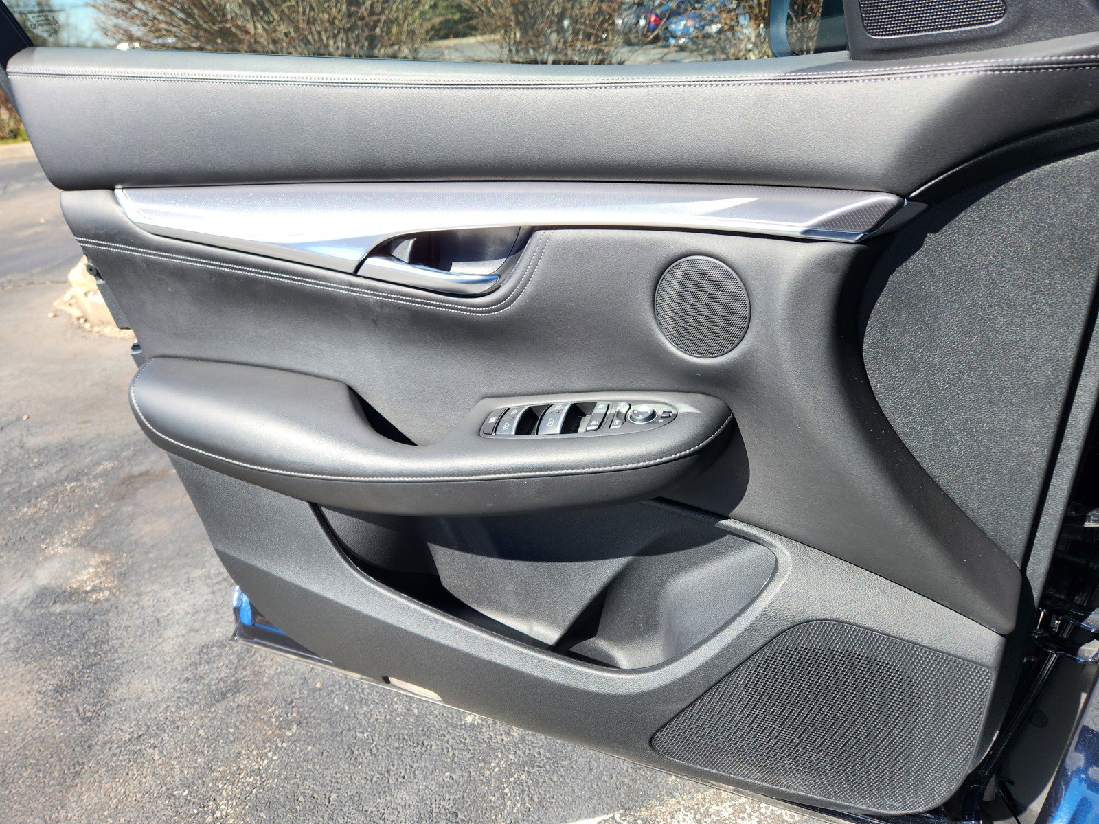 Used 2023 INFINITI QX55 Luxe w/ Cargo Package image 23