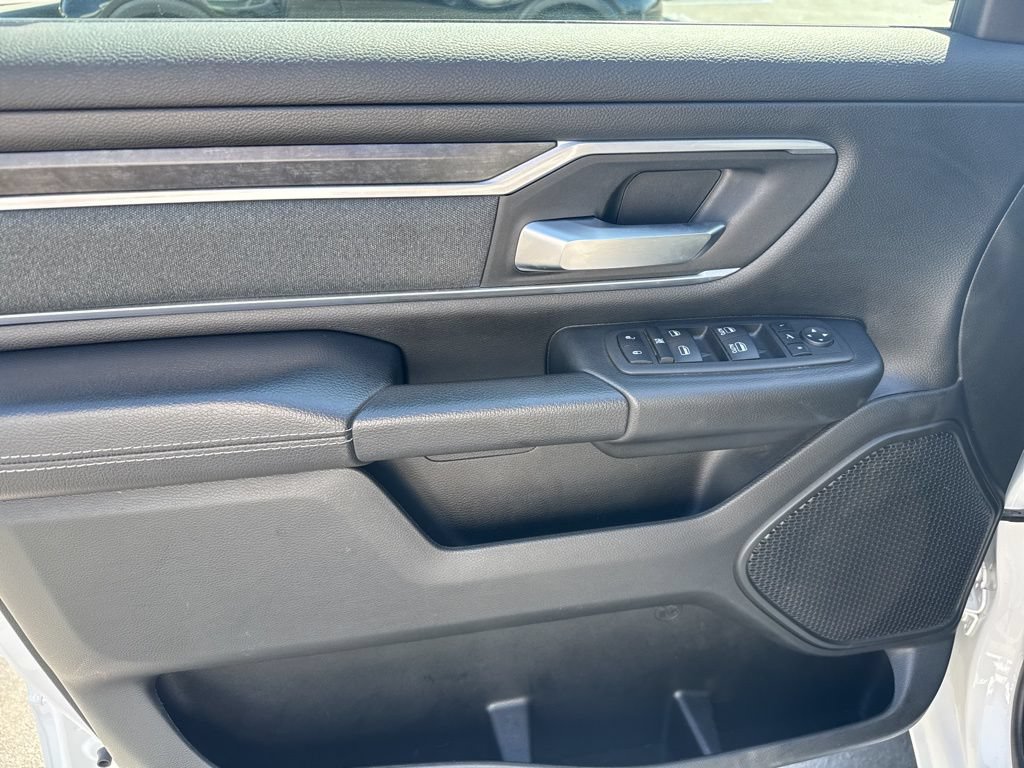 Used 2022 RAM 1500 Big Horn AWD/4WD image 12