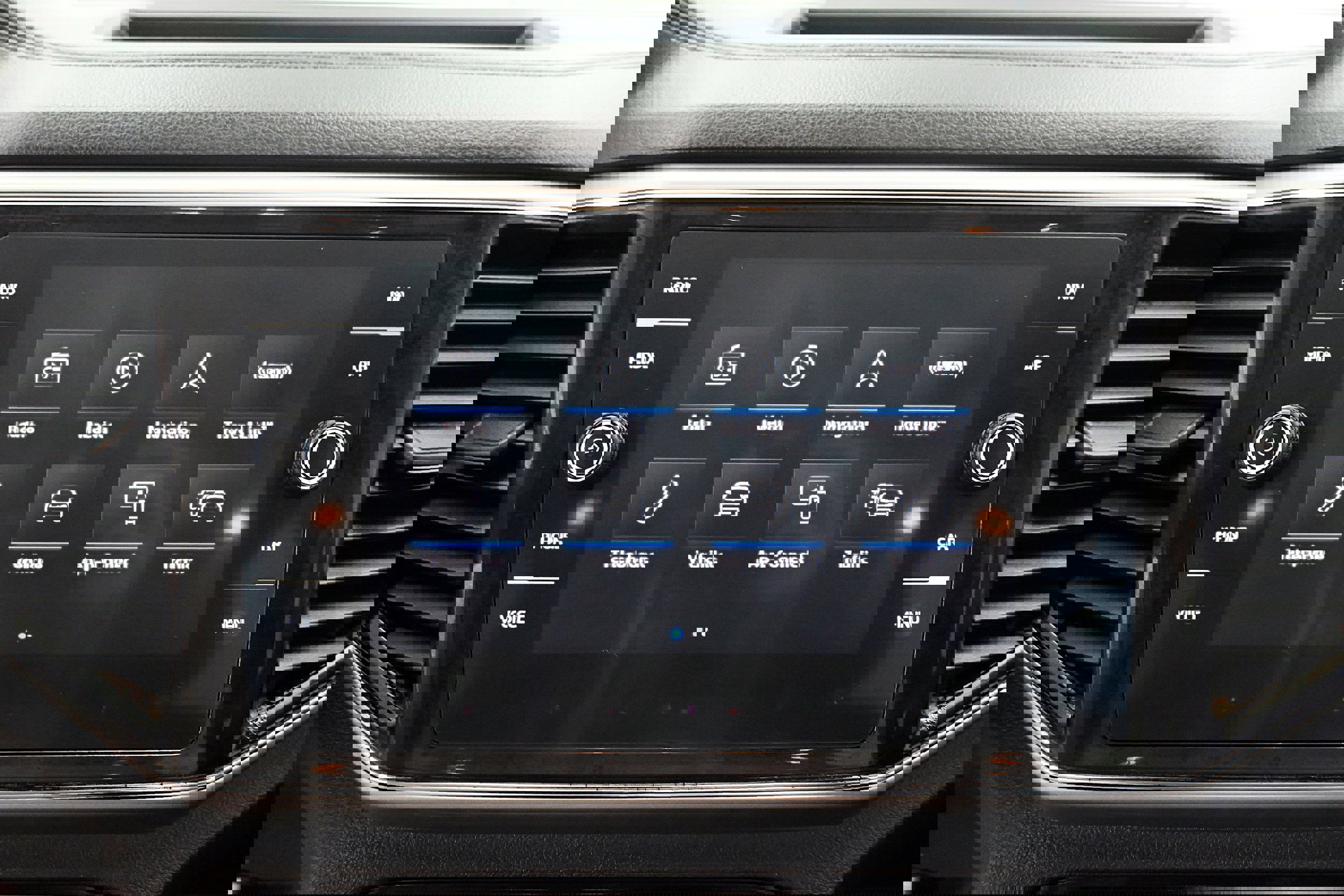 Used 2019 Volkswagen Atlas SEL Premium image 11