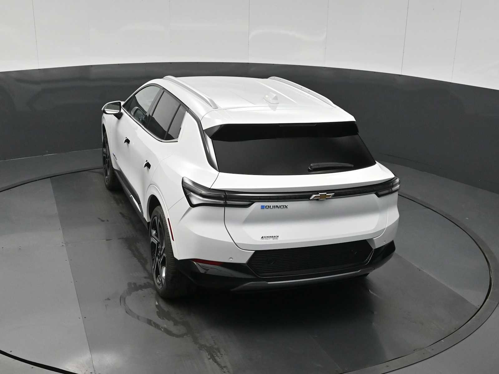New 2026 Chevrolet Equinox EV LT image 15