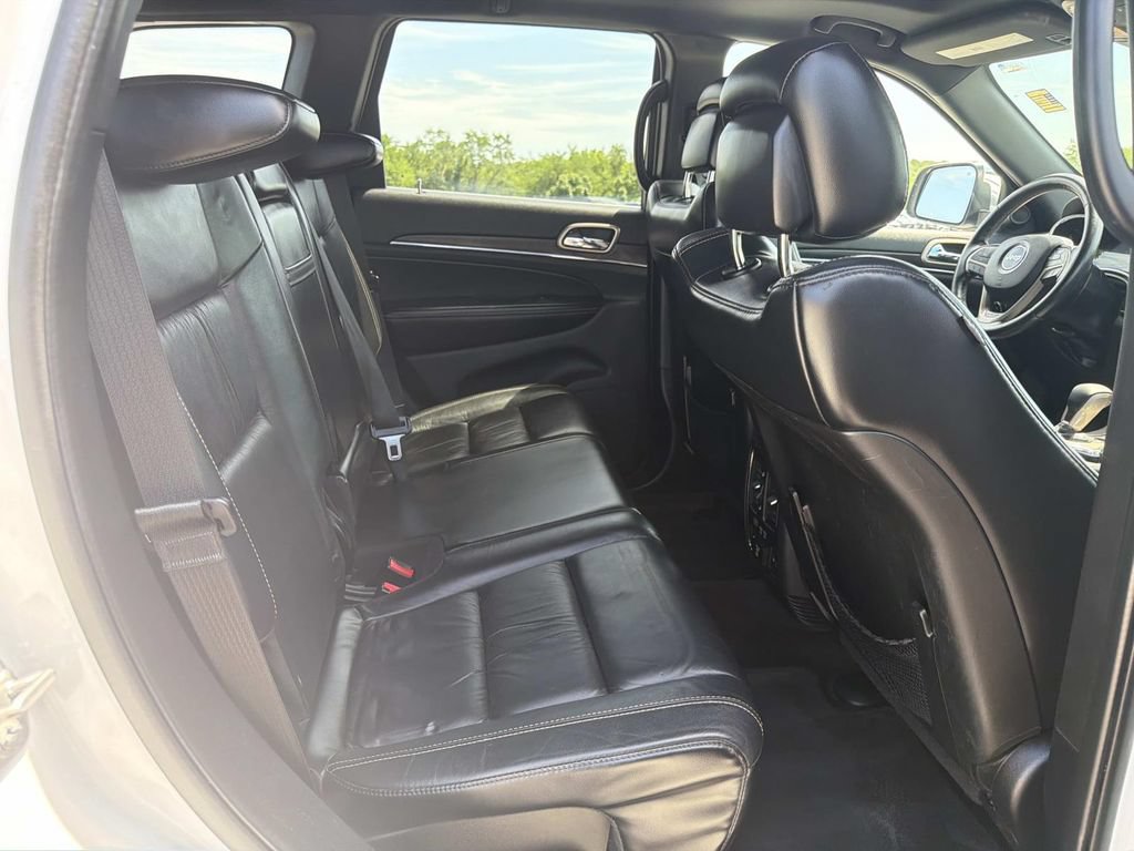 Used 2016 Jeep Grand Cherokee Limited AWD/4WD image 25