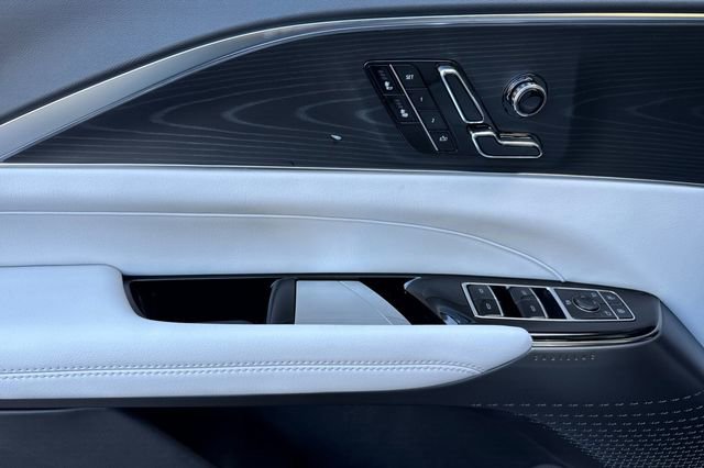 New 2025 Cadillac Lyriq Sport image 11