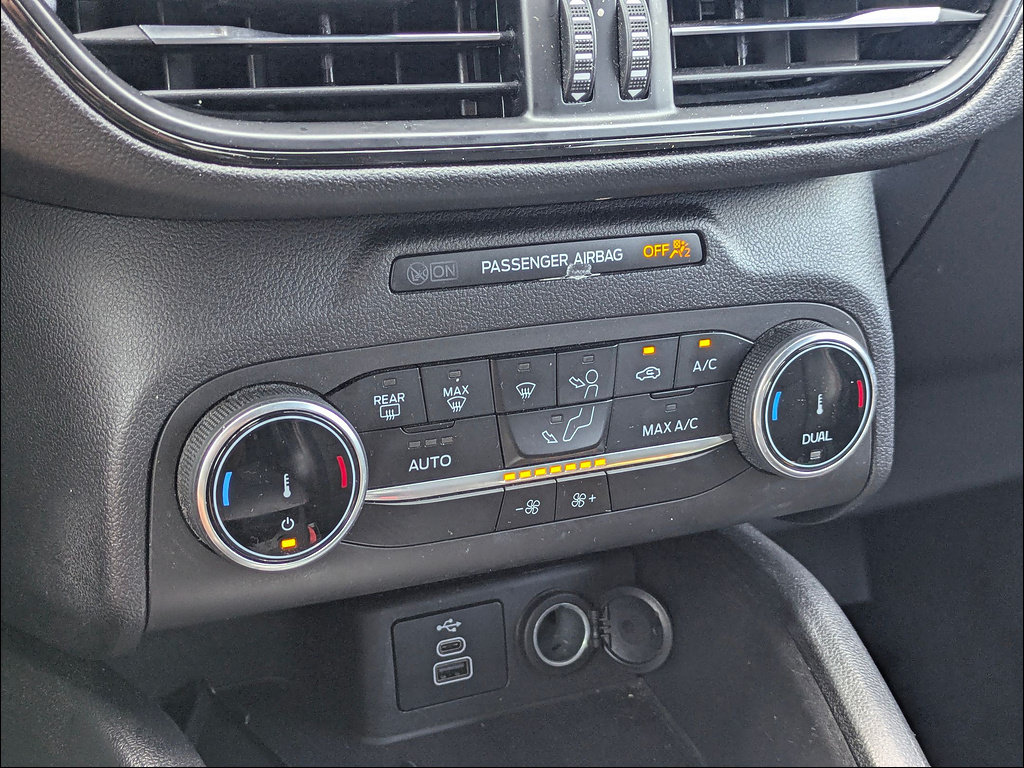 Used 2025 Ford Escape ST-Line FWD image 23