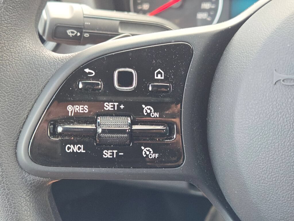 Used 2024 Mercedes-Benz Sprinter 2500 image 26