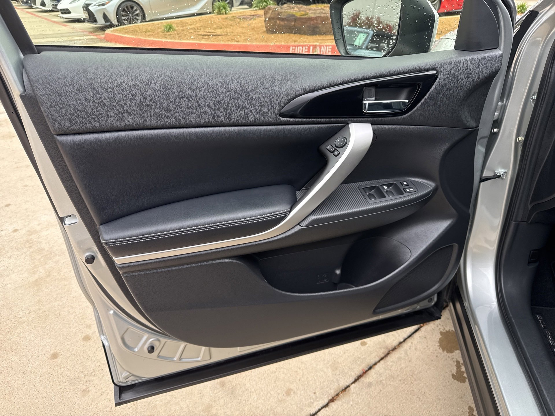 Used 2025 Mitsubishi Eclipse Cross SE image 7