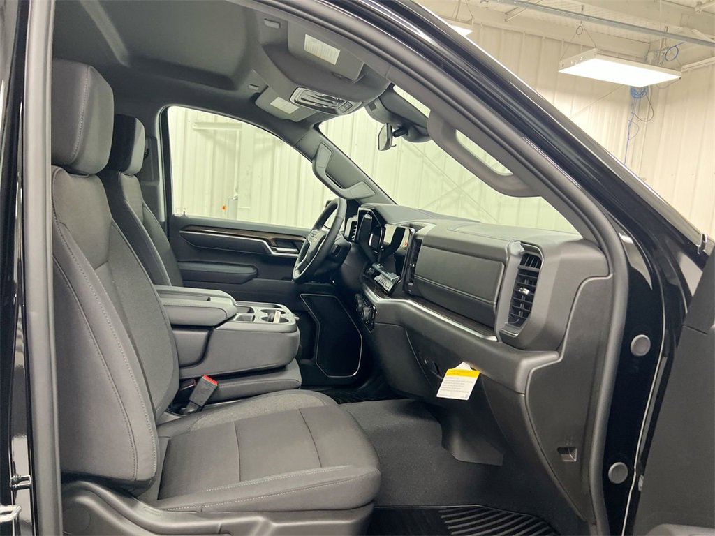 New 2026 Chevrolet Silverado 1500 LT image 22