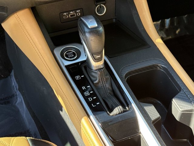 Used 2022 Nissan Sentra SV w/ SV Premium Package FWD image 23