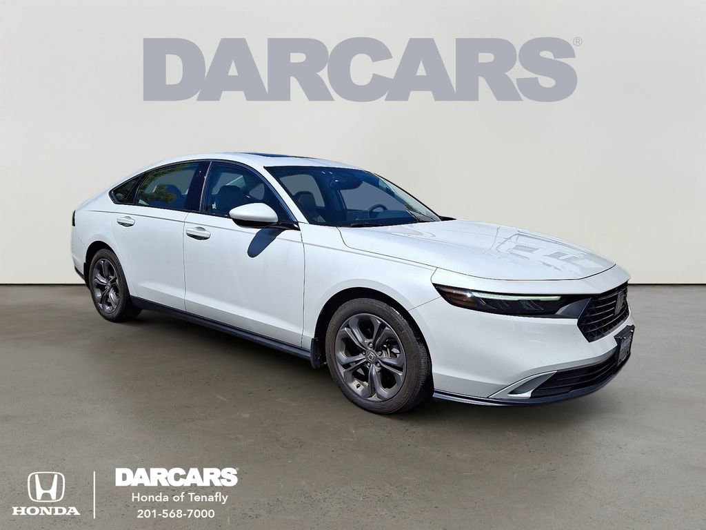 Used 2023 Honda Accord EX image 1