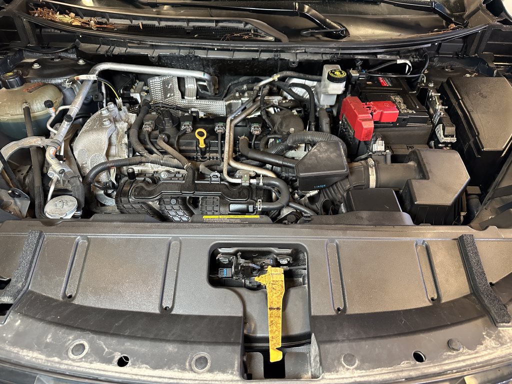Used 2021 Nissan Rogue SV AWD/4WD image 22