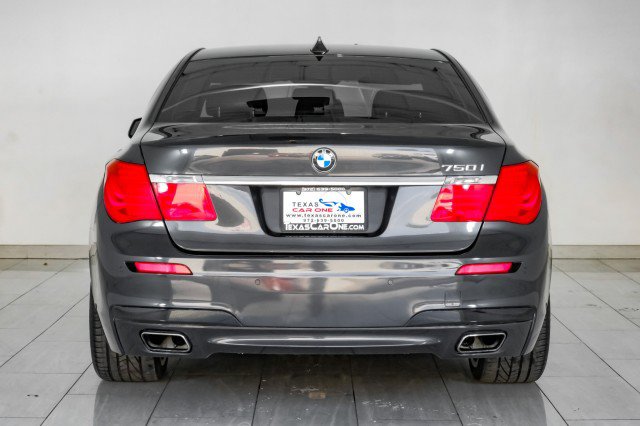 Used 2012 BMW 750i RWD image 7