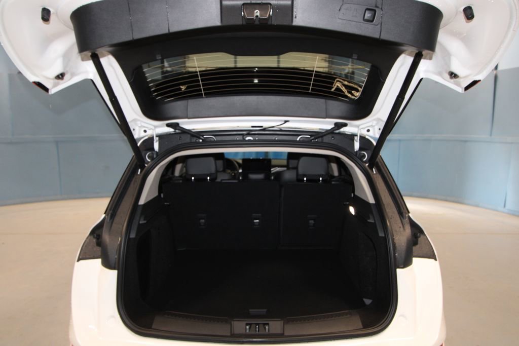 Used 2026 Lincoln Corsair Grand Touring image 40