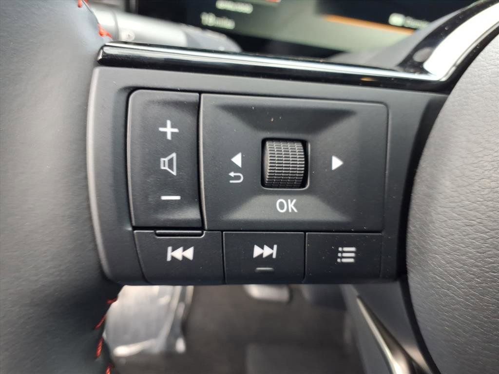 New 2026 Nissan Kicks SR w/ SR Premium Package image 23