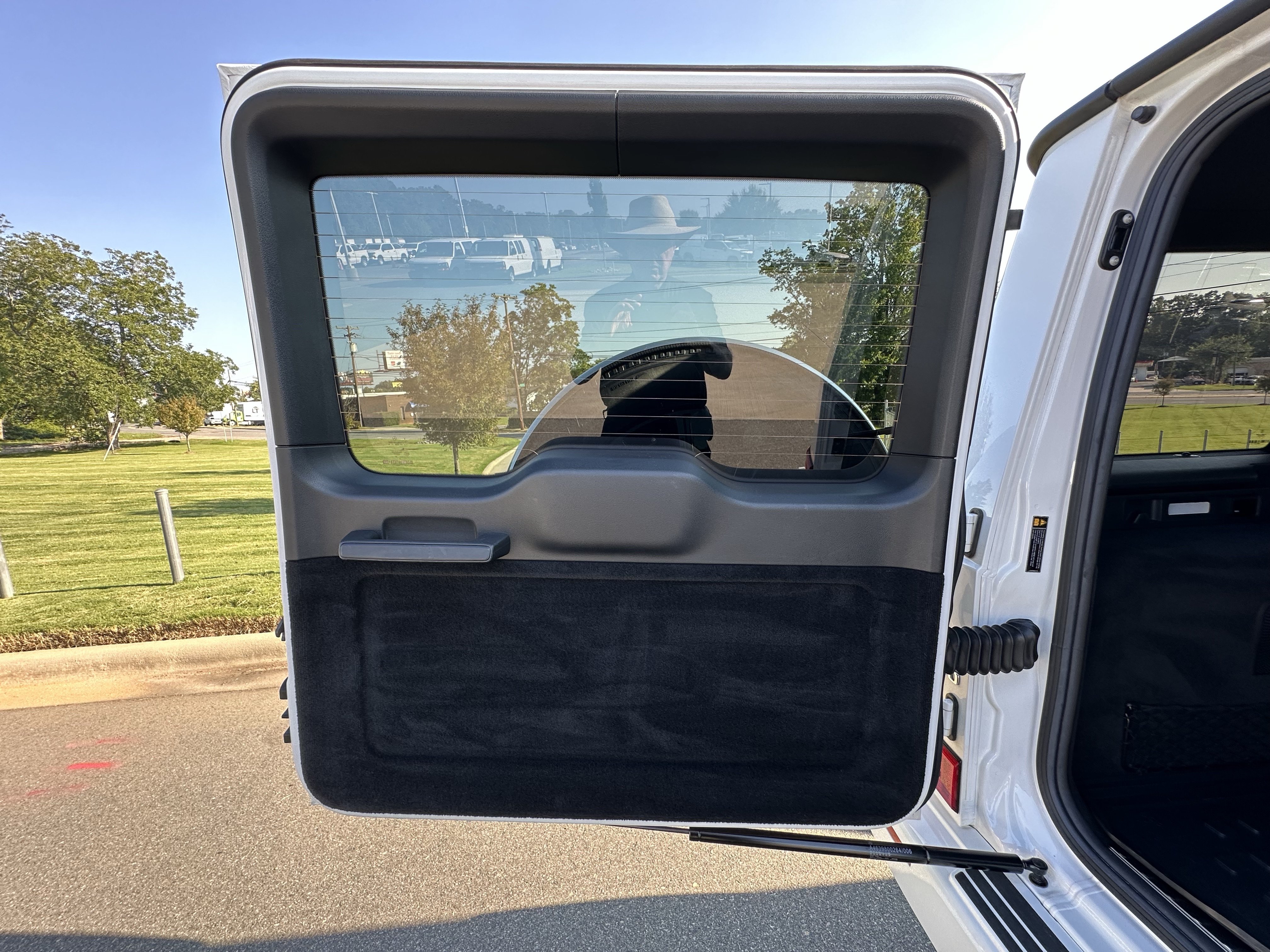 Used 2022 Mercedes-Benz G 550 image 33