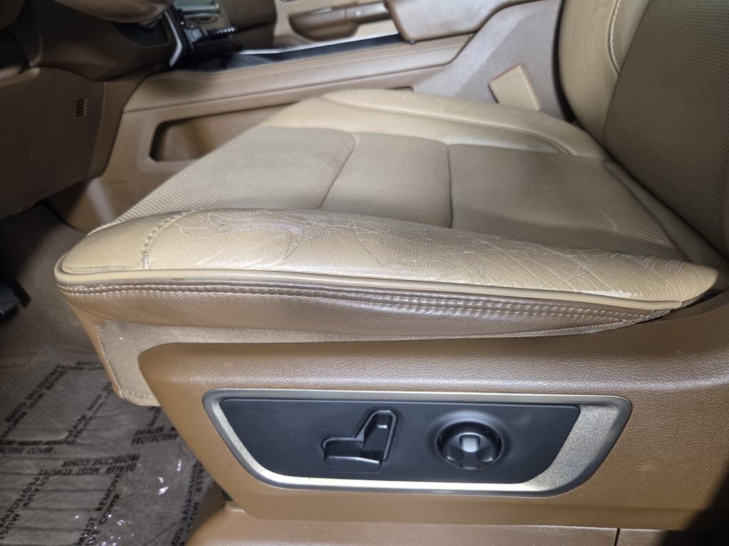 Used 2019 RAM 1500 Limited AWD/4WD image 12