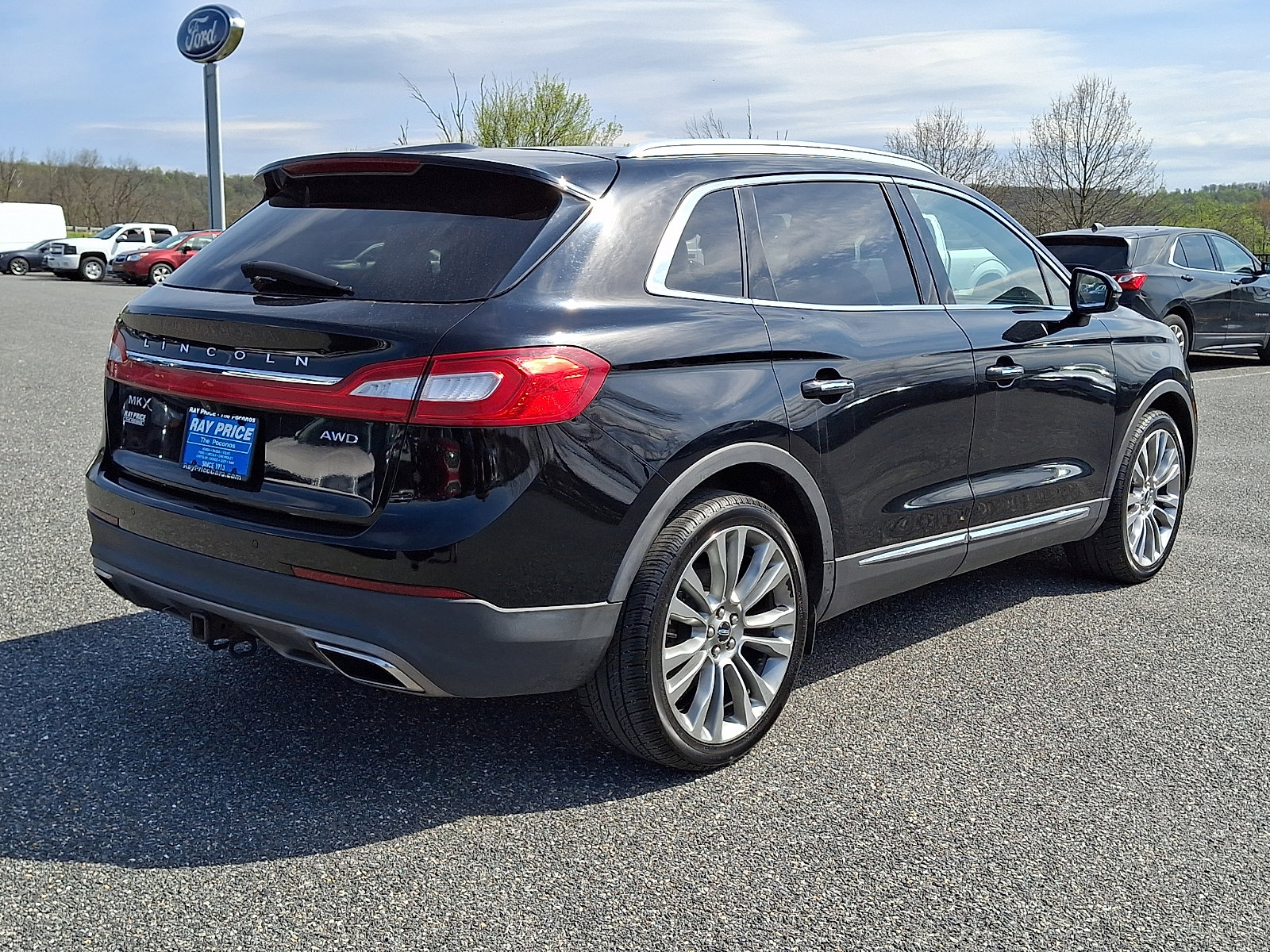 Used 2016 Lincoln MKX Reserve w/ Driver Assistance Package AWD/4WD image 6