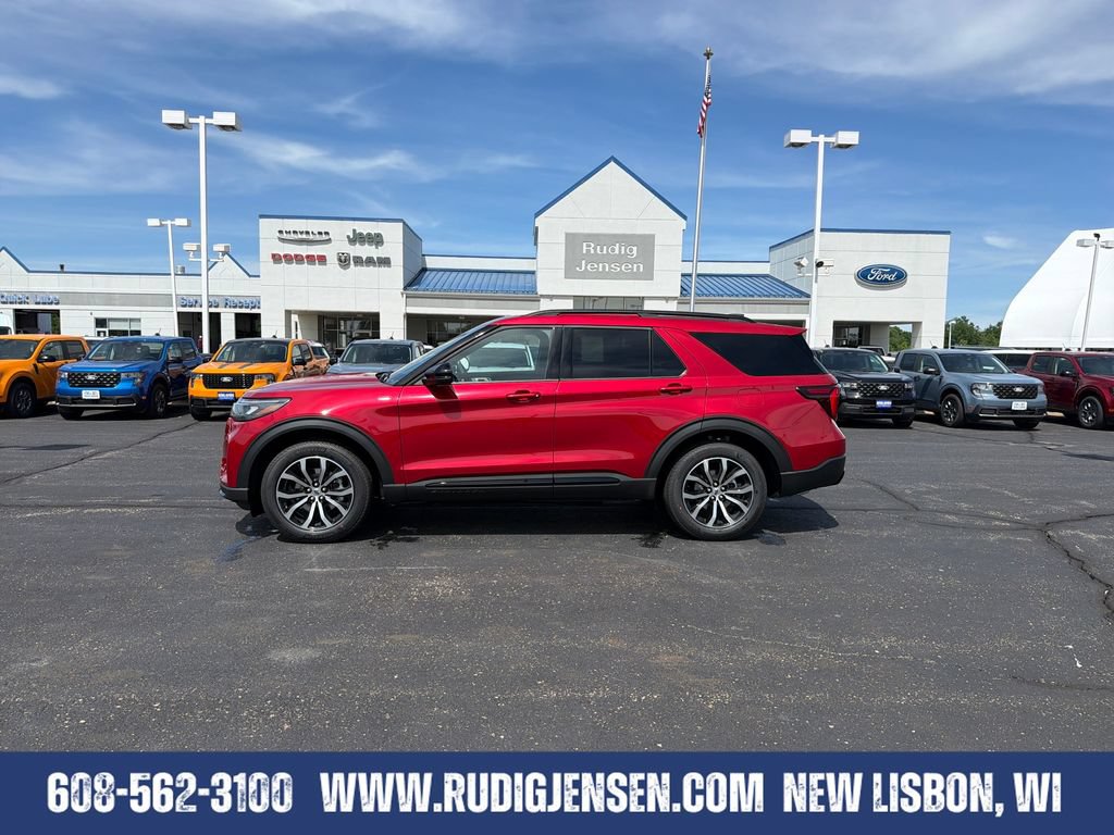 New 2026 Ford Explorer ST-Line AWD/4WD image 3