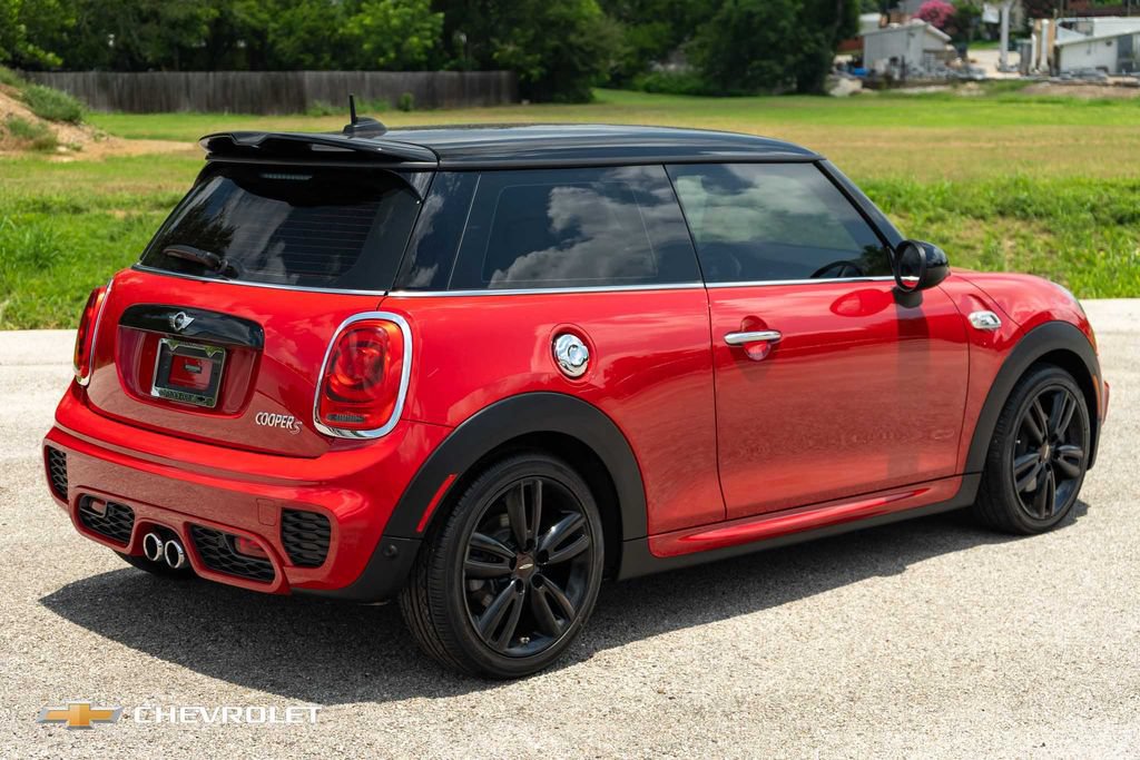 Used 2017 MINI Cooper S FWD image 6