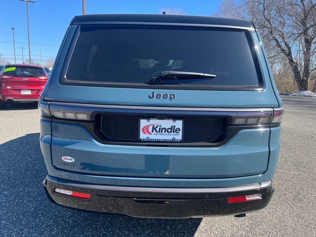 New 2026 Jeep Grand Wagoneer Summit w/ Rear Seat Video Group I image 33