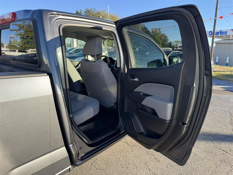 Used 2016 Chevrolet Colorado LT w/ LT Convenience Package AWD/4WD image 9