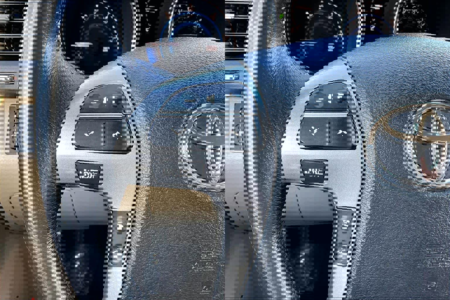 Used 2011 Toyota Highlander Limited image 23