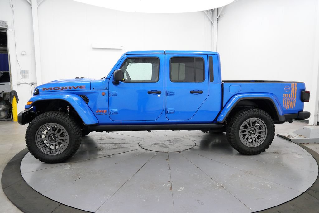 Used 2021 Jeep Gladiator Mojave AWD/4WD image 4