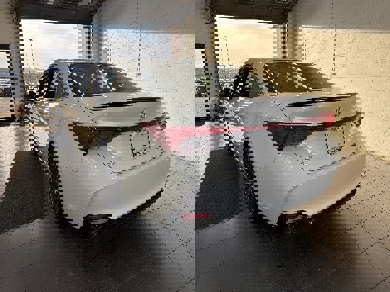 Certified 2020 Toyota Avalon XSE image 6