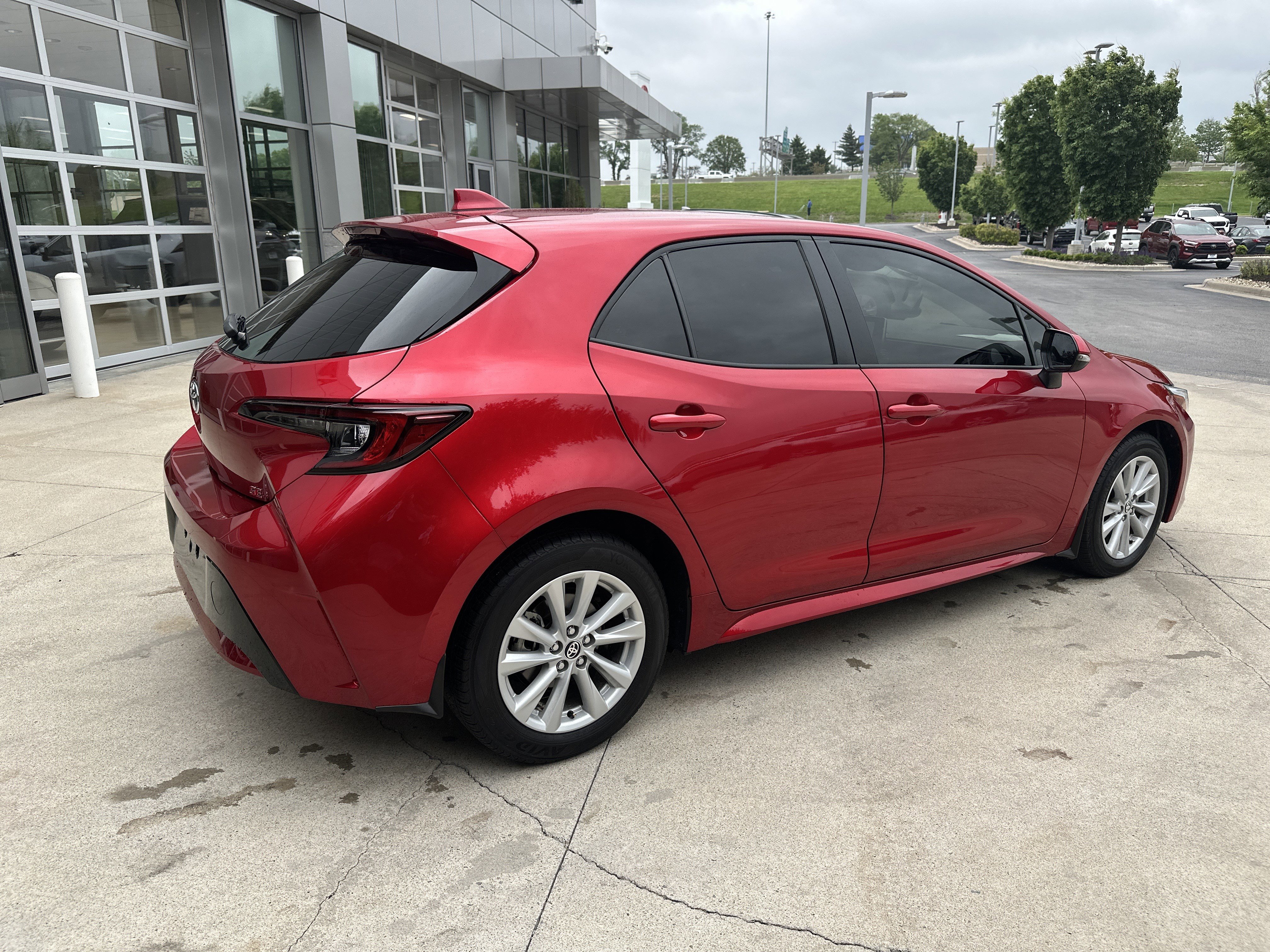 Used 2025 Toyota Corolla SE FWD image 6