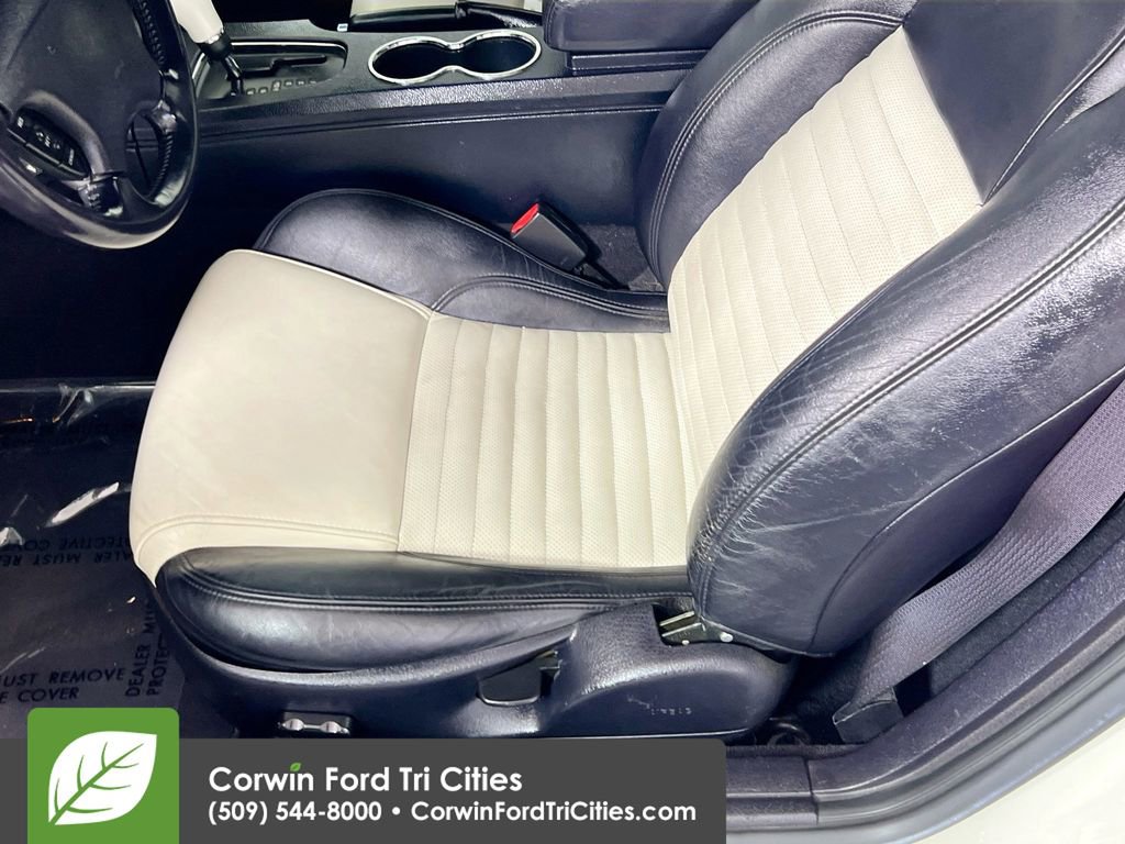 Used 2003 Ford Thunderbird RWD image 18