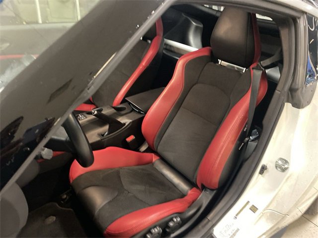 Used 2024 Nissan Z Performance w/ Floor Mat Package image 11